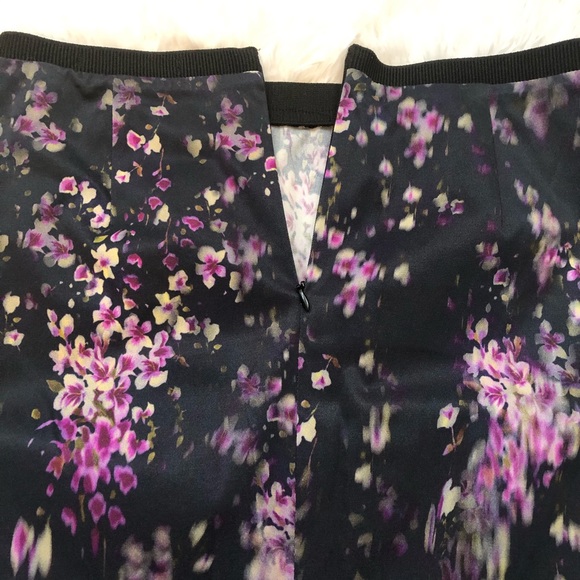 Last Drop Zara Women’s Skirt - Picture 3 of 5